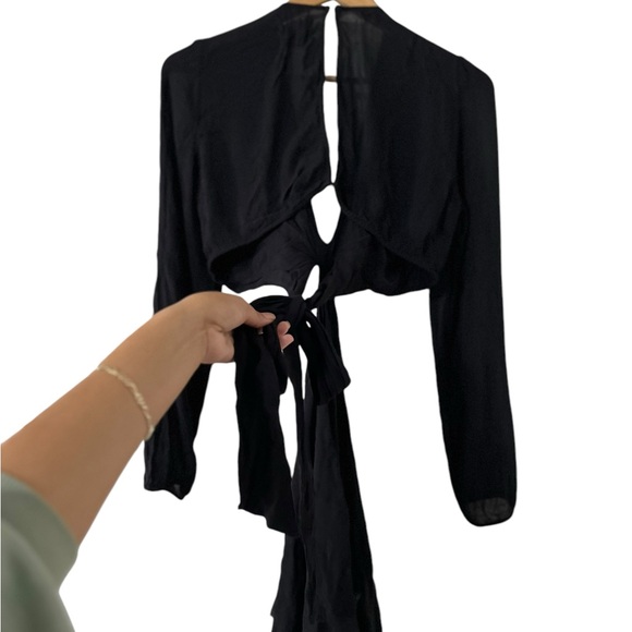 REFORMATION Robinson Long Sleeve Tie Front Black Cut Out Dress - Picture 4 of 7